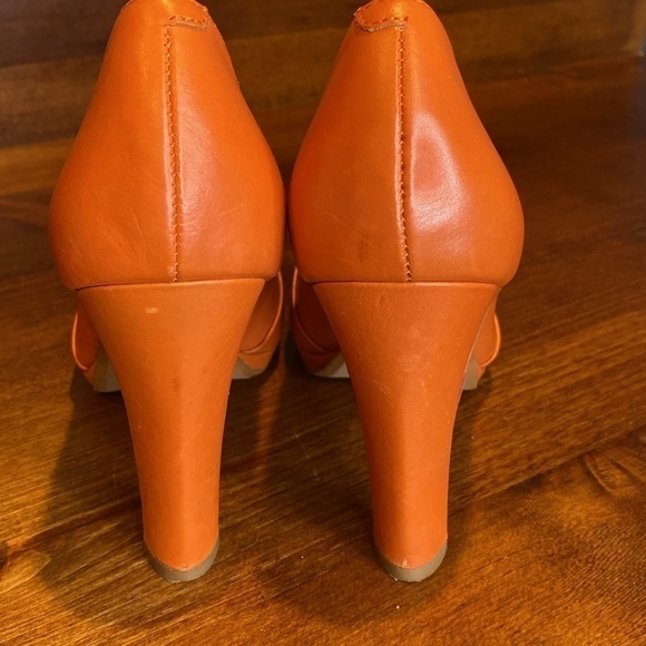 Miss Albright Orange Peachy Leather Pumps Heels Bows Sz 8 - Picture 6 of 12